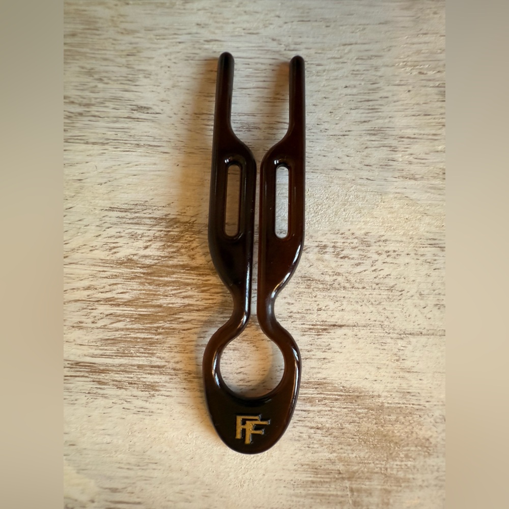 Never been worn Mona Franchimon No 1 Black Hairpin (Set of 5) - Picture 12 of 13